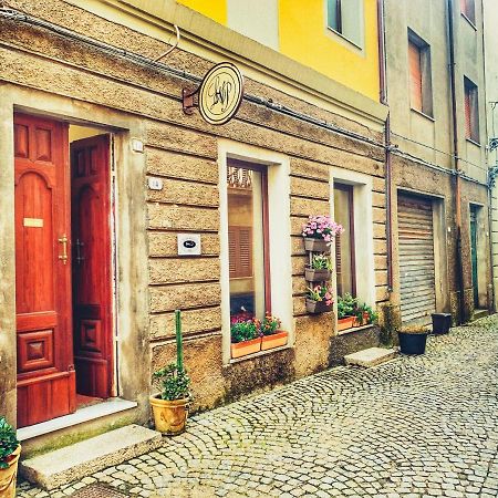 La Vecchia Posta B&B Calangianus Bagian luar foto