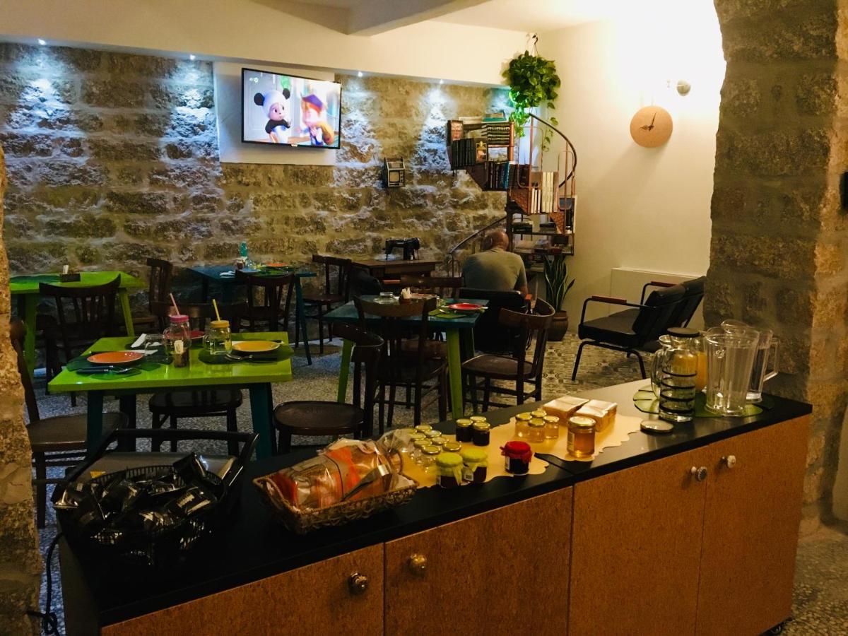La Vecchia Posta B&B Calangianus Bagian luar foto