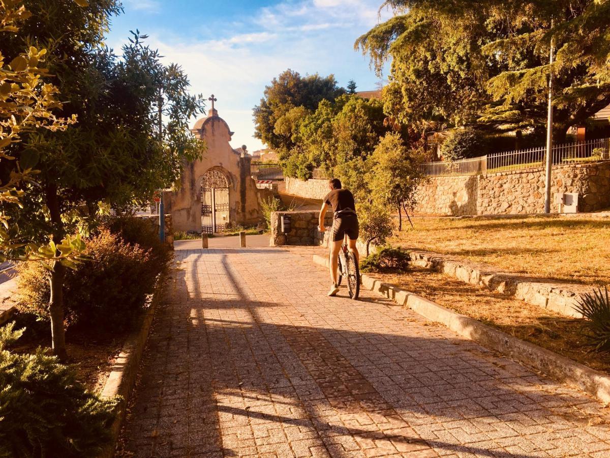La Vecchia Posta B&B Calangianus Bagian luar foto