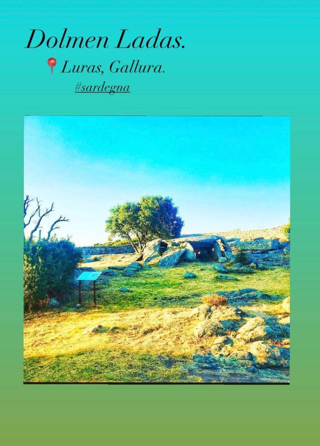 La Vecchia Posta B&B Calangianus Bagian luar foto
