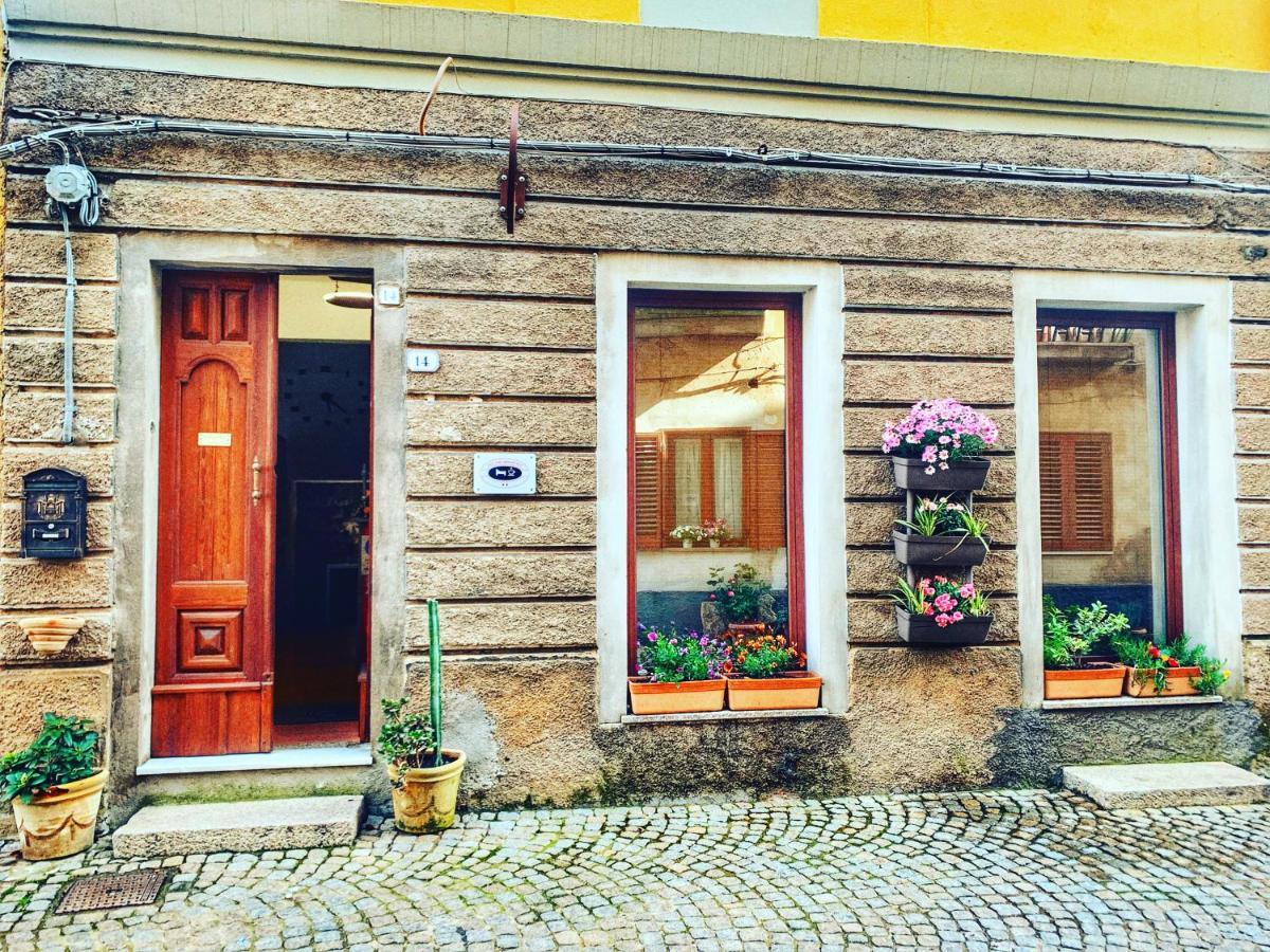 La Vecchia Posta B&B Calangianus Bagian luar foto